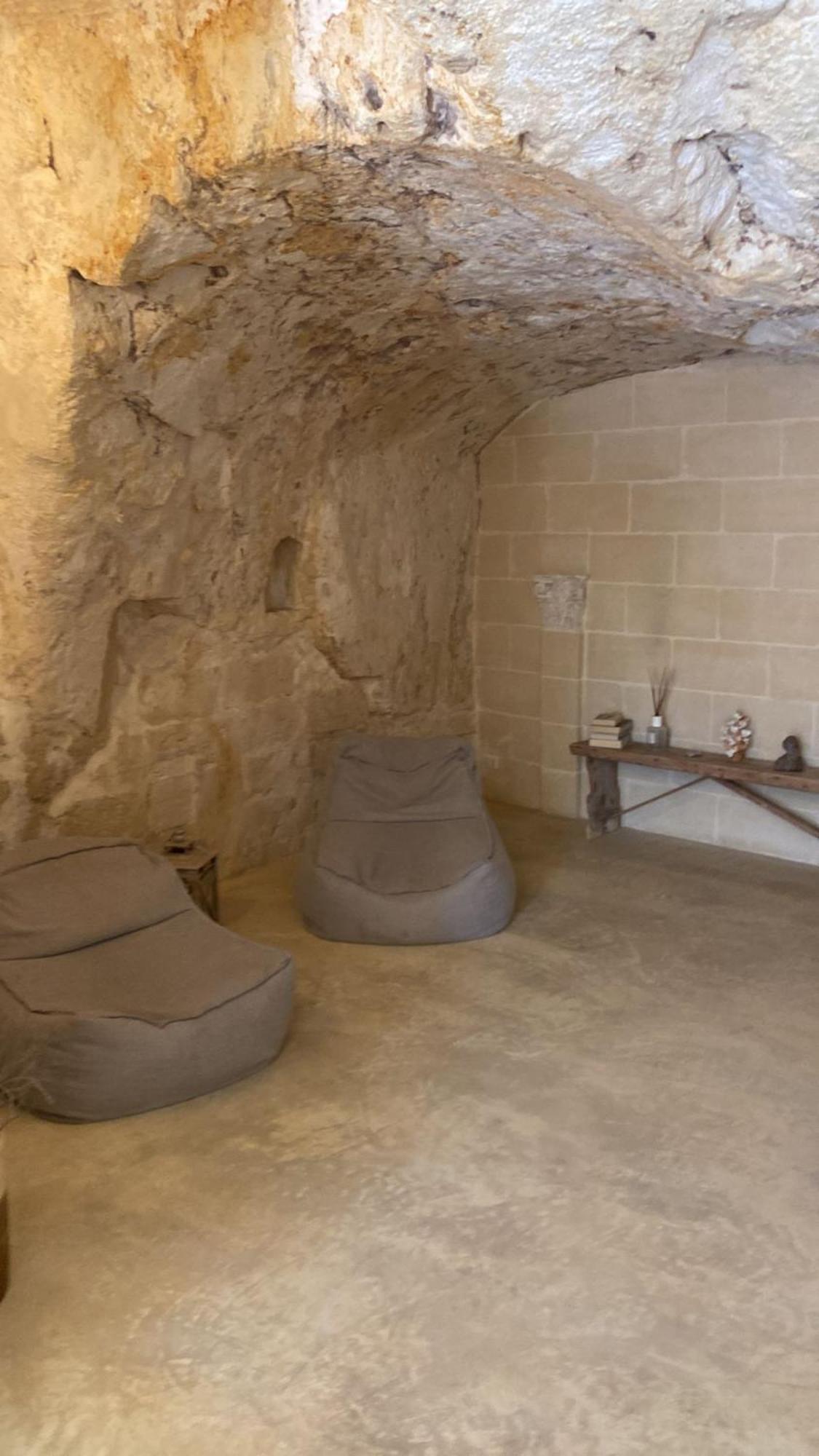Angolo Del Poeta Suite Matera Exterior photo